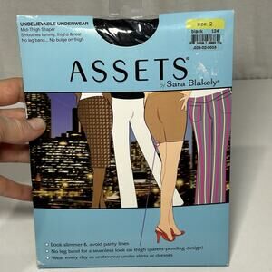 ASSETS by Sara Blakely Black 124 Size 2 Unbelievable Underwear‎ Pantyhose,